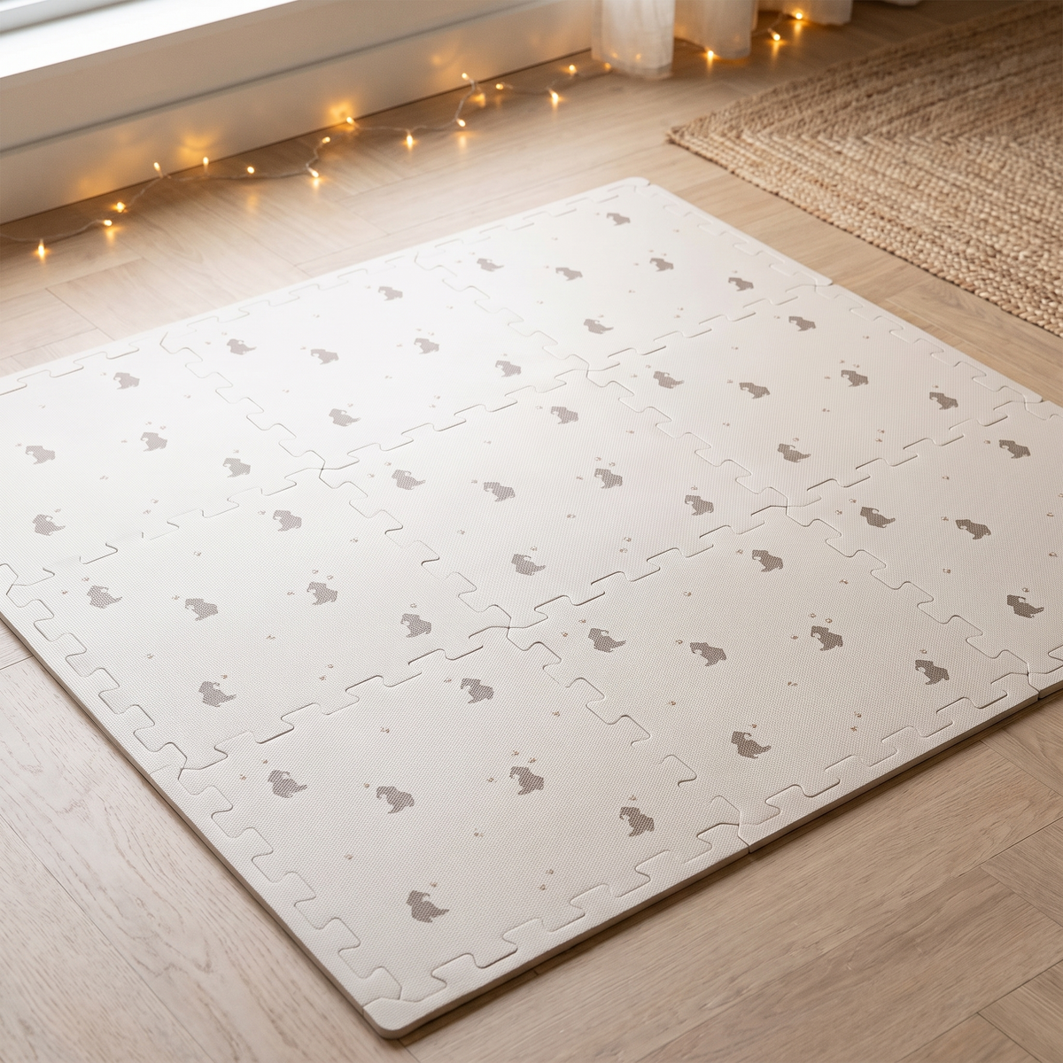 EVA Foam Play Mat with 9 Interlocking Pieces – Bees and Bears Print, 100 x 100 cm
